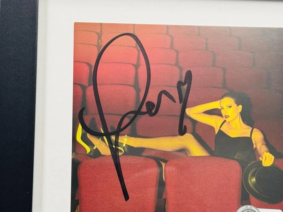 TAYLOR SWIFT SIGNED THE LIFE OF A SHOWGIRL FRAMED CD DISPLAY BECKETT HOLO J17 - Image 2 of 3