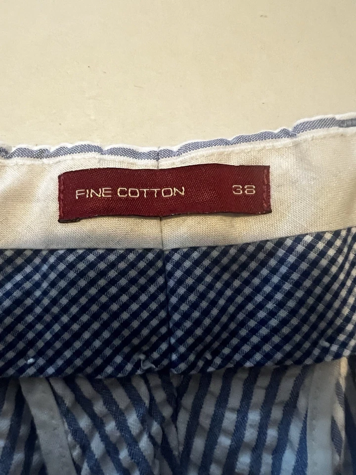 Pantalones Cortos Seersucker, Rayas Azules y Blancas Louis Raphael Talla 38 Foto 2 de 4