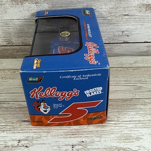 (2) Revell Collection NASCAR 1:64 Terry Labonte #5 w/ Display Limited 1/10,080 - Picture 9 of 15
