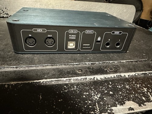 PreSonus AudioBox iTwo USB 2.0 Audio Interface - Picture 2 of 3