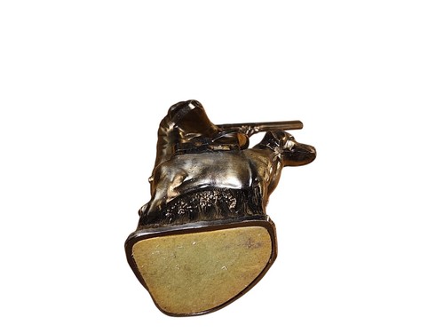 Hunter And Dog Table Lighter - Picture 8 of 9