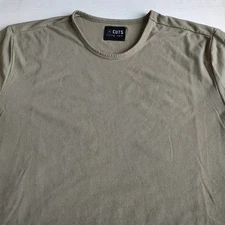 CUTS Curve Hem Shirt Mens M Green Performance Stretch Short Sleeve