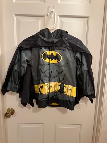 Kids Batman Rain Jacket with Cape Size 5 - Picture 5 of 5