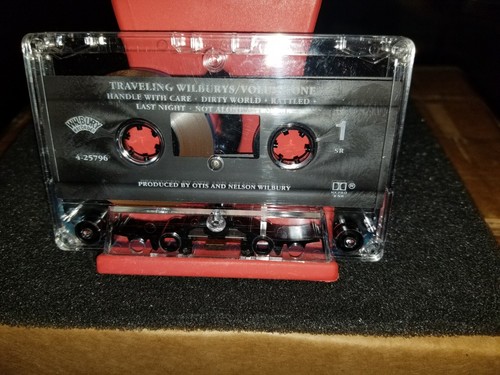 The Traveling Wilburys, Vol. 1 by The Traveling Wilburys 1988, (Cassette Tape) - Picture 5 of 8