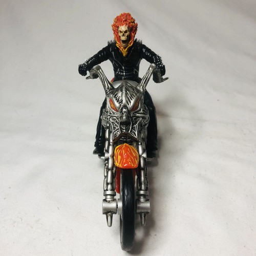 Ghost Rider Flame Cycle con Ripcord Speed Marvel Hasbro 2006 RARO - Foto 2 di 5
