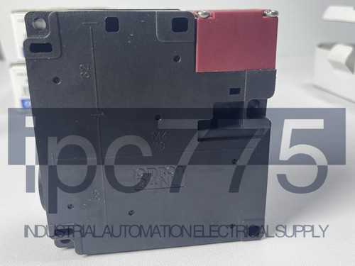 1Pcs Brand New OMRON  D4NL-1AFG-B   D4NL1AFGB （Safety Door Switch） - Picture 3 of 10