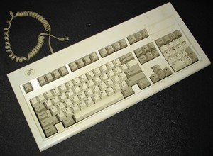 Vintage-IBM-Model-M-Mechanical-Clicky-Keyboard-Terminal-1392595-w-R45-Connector