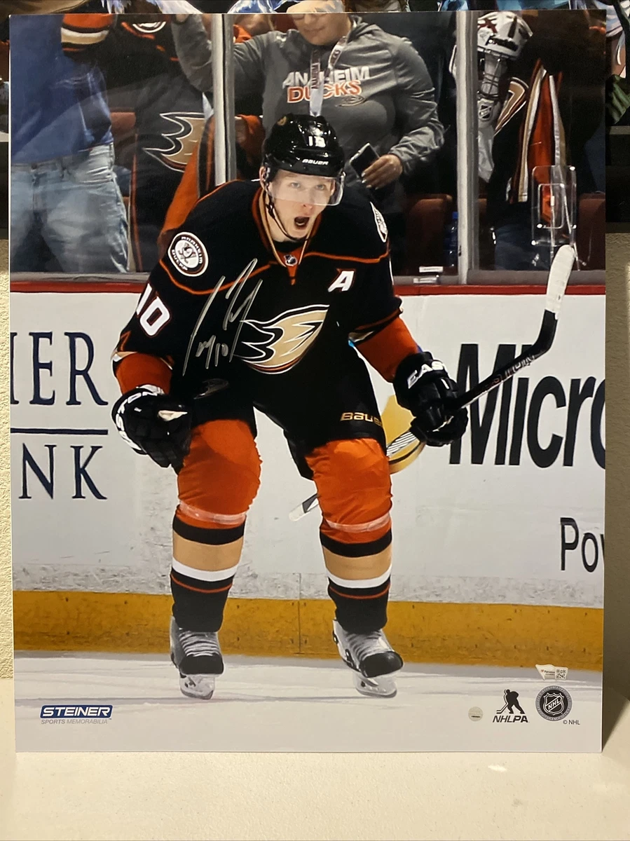 Corey Perry Memorabilia, Autographed Corey Perry Collectibles