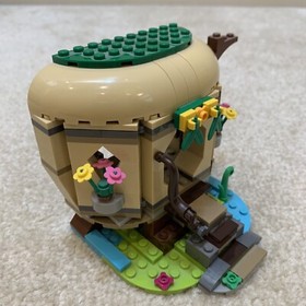 LEGO 75823 Angry Bird Movie Bird Island Egg Heist Building Toy Set Incomplete