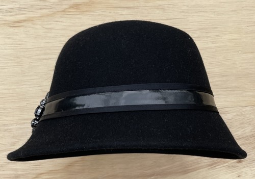 VINTAGE BETMAR New York Elegant B072H Boater Hat Lining W/ Beads Women Black OS - Picture 3 of 5