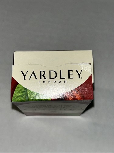 Yardley London Moisturizing Bath Soap One Bar Cocoa Butter & Vitamin E, 4.0 Oz. - Picture 4 of 5