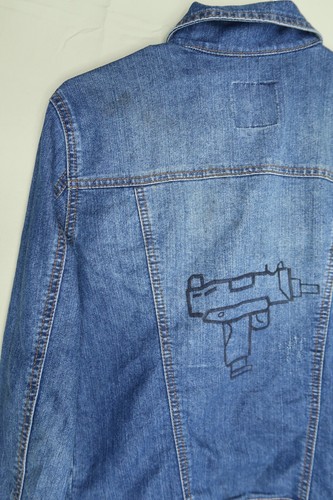 Cavalini Denim Collection Denim Jacket Small Trucker Distressed Custom Gun GVR - Picture 7 of 12