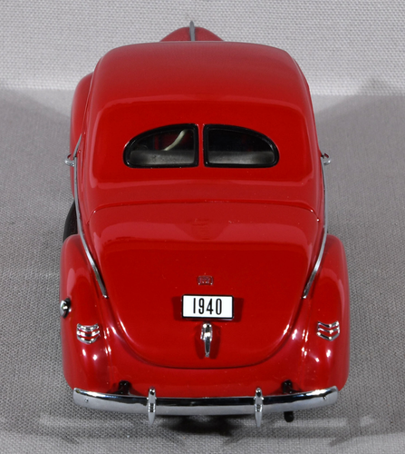 Danbury Mint Diecast 1940 Red Ford Deluxe Coupe 1:24 Scale Never Displayed - Picture 6 of 15