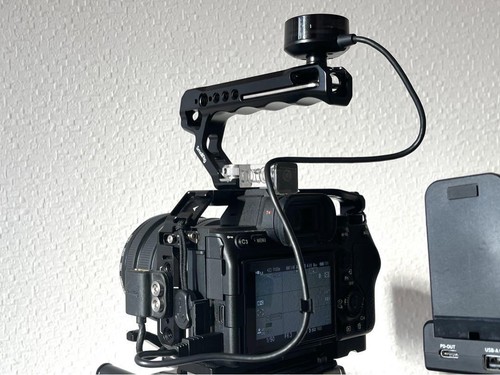 "Sony RMT-VP1K Remote Commander & 360° IR Receiver Kit - Black, Compatible" - Picture 9 of 9