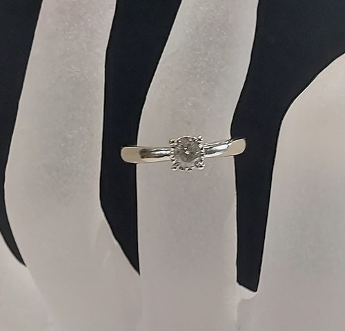 9ct White Gold 0.25ct Diamond Solitaire Ring Size M 2.3g Weight Gorgeous - Picture 16 of 19