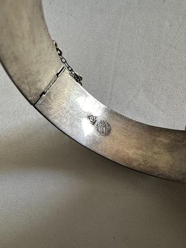 Vintage Hammered Stamped Sterling Silver Bangle Bracelet Signed Size 7” - Picture 7 of 12