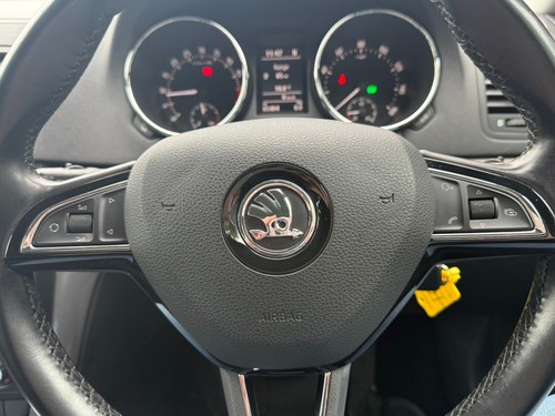 *64,000 Miles*F/S/H*1 Owner From New*Automatic* - Picture 17 of 22