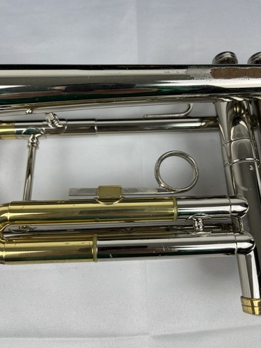 C.G.Conn Constellation 28A 38B tipo vástago corneta con estuche - Imagen 5 de 18