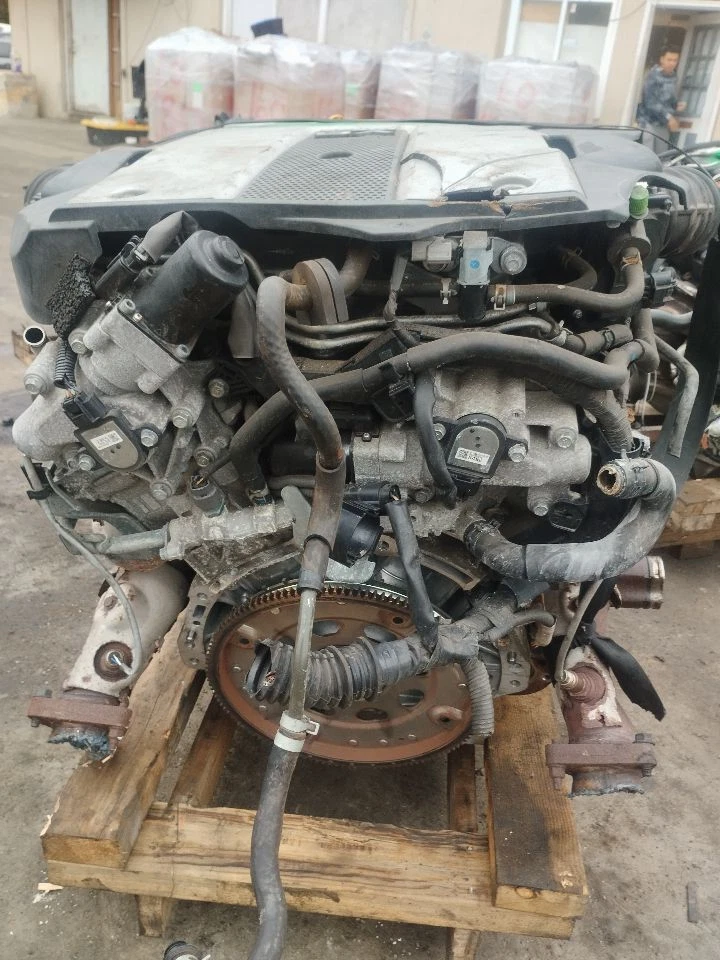 Used Engine Complete Assembly fits: 2009 Infiniti G37 3.7L VIN B 4th digit VQ37V Foto 3 de 4