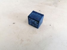 Renault Laguna 2001 Relay module 8200100524, Genuine #1372814-82