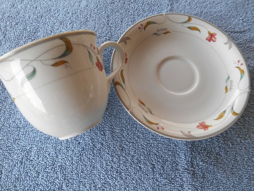 Christopher Stuart Cup and Saucer Bone China Y0205 MELROSE - Bild 3 von 9