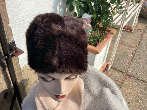 vintage 1960s hat fake fur Gorgeous Style - Picture 8 of 21