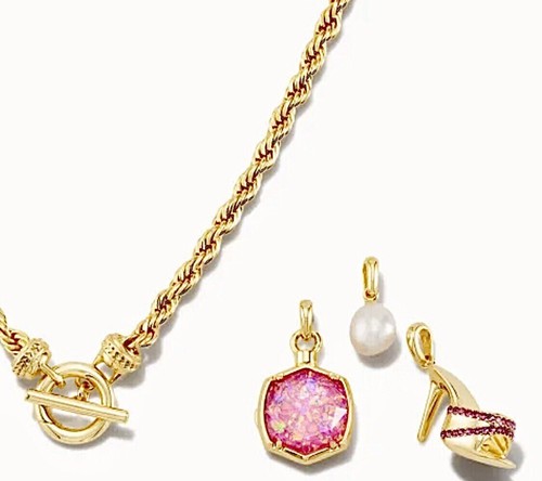 🌸BARBIE Filmschmuck KENDRA SCOTT Charm Halskette Gold Neu im Karton NICHT MEHR ERHÄLTLICH! - Bild 12 von 22