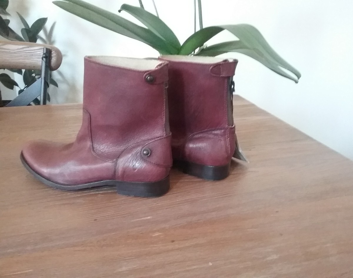 Neuf avec tiquettes bottes courtes Melissa boutonn es vin 76502 taille 9 B 328
