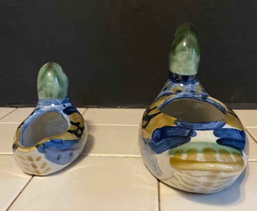 WONDERFUL M.A. HADLEY MULTI COLOR CERAMIC DUCK PLANTER AND DUCKLING ASHTRAY - Picture 7 of 12