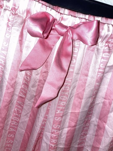 Victoria’s Secret L Pajama Pants Satin pink striped Jogger Iconic Logo BOW Comfy - Picture 5 of 11