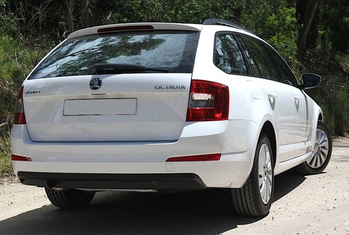 Gummimatten Gummi Fußmatten Für Skoda Octavia 3/4 2013-2020 Premium - Bild 6 von 6