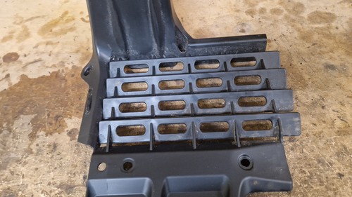 APRILIA SX 125 4t Lc Eu5 SX125 2021 - 2024 RADIATOR GUARD COVER PANEL - Picture 4 of 10