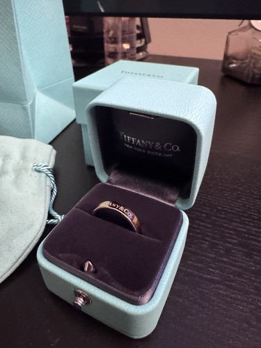 Tiffany&Co Wedding Band - Picture 4 of 7