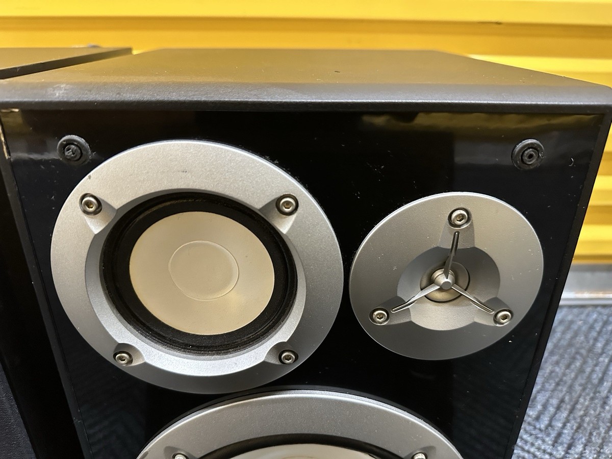 Yamaha NS-6490 70Watts 8 Ohms MAX Input 140 Watt 3-Way