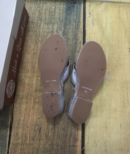 Sandalia JEFFREY CAMPBELL MONADA PLATEADA TALLA 36 - Imagen 3 de 4