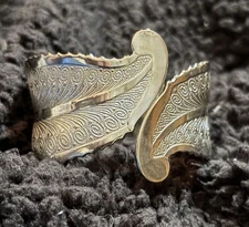 Silver Leaf Hinged Cuff Bracelet Jewelry Women’s - Preowned