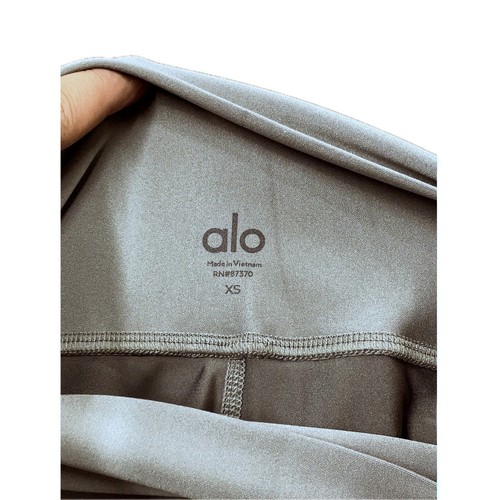ALO Yoga 7/8-Length High-Waist Airlift Leggings Shadow Grey XS 🖤✨🩶 - Picture 11 of 22