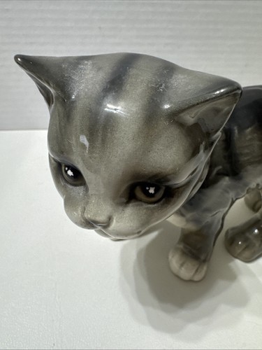 Gray STRIPED GOEBEL KITTEN CAT 7” W. Germany Figurine - Picture 2 of 12