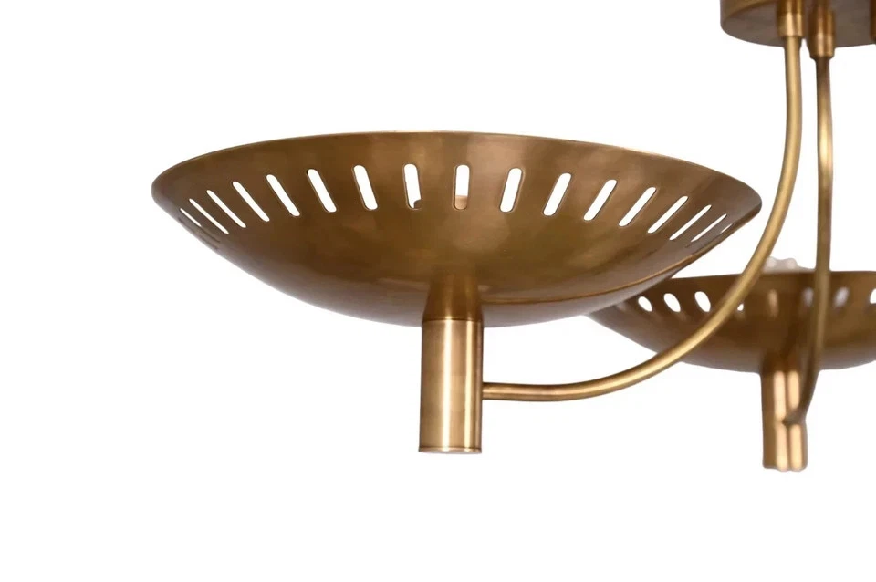 3-ламповая изогнутая купольная люстра из необработанной латуни с креплением от ILZ - Изображение 4 из 4