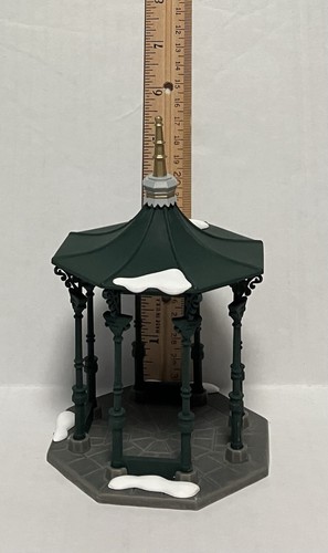 Department 56 Town Square Gazebo Hand Painted Accessory with Box #5513-1 Retired - Picture 6 of 7