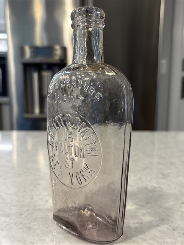 Arnett G Smith 14 Fulton St NY 1/2 Pint Clear Strap Flask Whittle - Picture 2 of 24