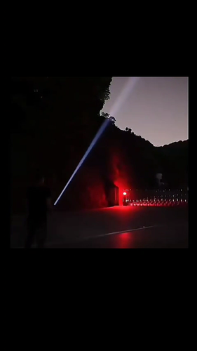 Ultra-bright, rechargeable, waterproof, tactical P70 LED flashlight - Video 1 of 1