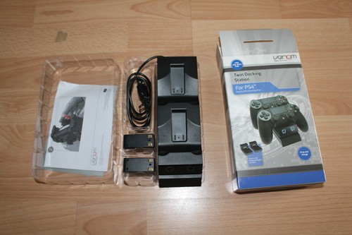 Venom Twin Docking Station, lädt zwei Dualshock 4 Controller (ohne) gleichzeitig - Bild 10 von 10