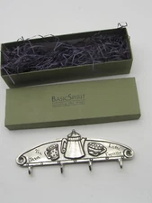 BASIC SPIRIT Pewter Key, Leash Holder Wall Hook for 4 Keys Coffee Theme