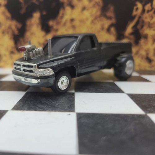 CUSTOM BUILT 1:64 2nd Gen DODGE HOT ROD Pro PULLING TRUCK Pull Puller Ertl 2wd - Picture 8 of 20