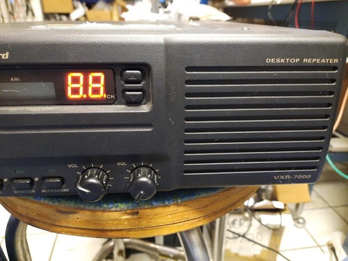 USED Vertex VXR-7000U Desktop 50 Watt UHF Repeater 450-480 UNTESTED AS IS - Picture 3 of 10