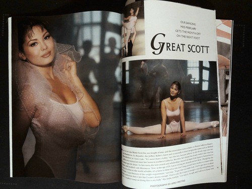 PLAYBOY US February 1995 VICTORIA JACOBS Tim Robbins LISA MARIE SCOTT @ NO CNTRF - Picture 5 of 6