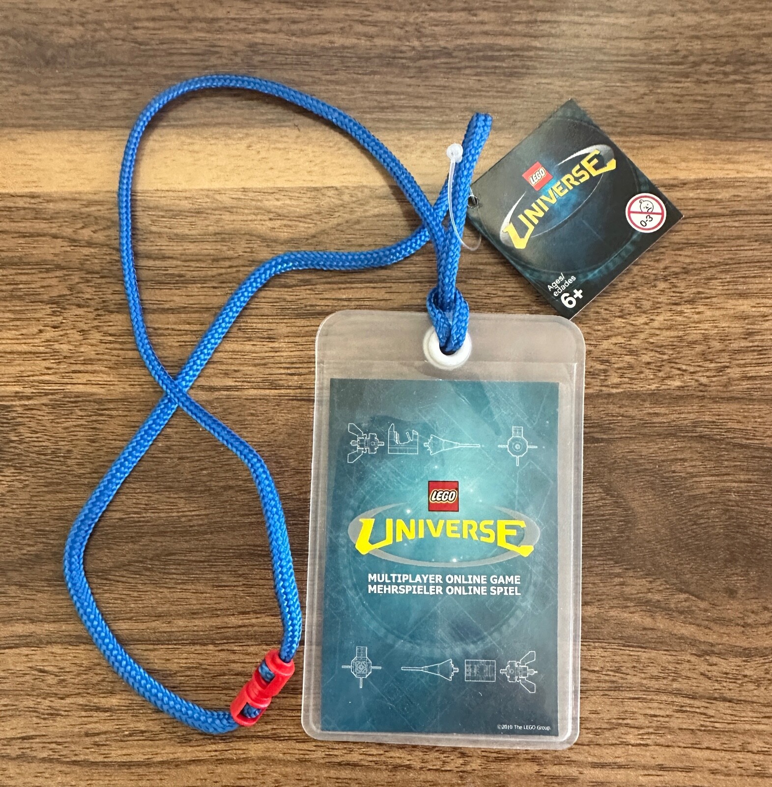 LEGO 2855032 UNIVERSE Launch Event VIP Pass Badge Keychain Lanyard 4612706