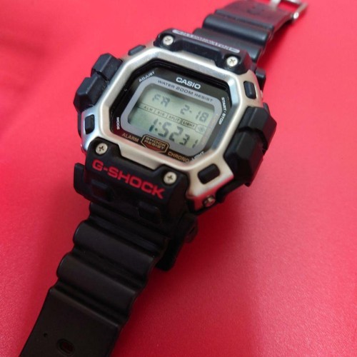 Casio G-shock DW-8300 Gundam Inline hockey Collaboration Watch Digital 2204 M - Afbeelding 1 van 9