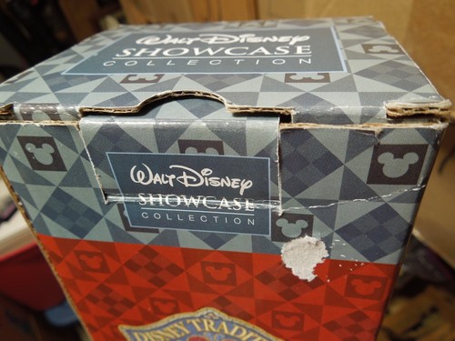 Jim Shore Walt Disney Traditions Peter Pan "Campeón de la Infancia" #4023531 - Imagen 8 de 8
